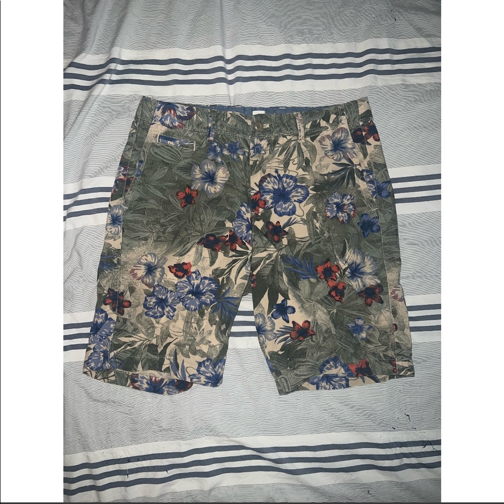 Tropical Chino Shorts from Gap